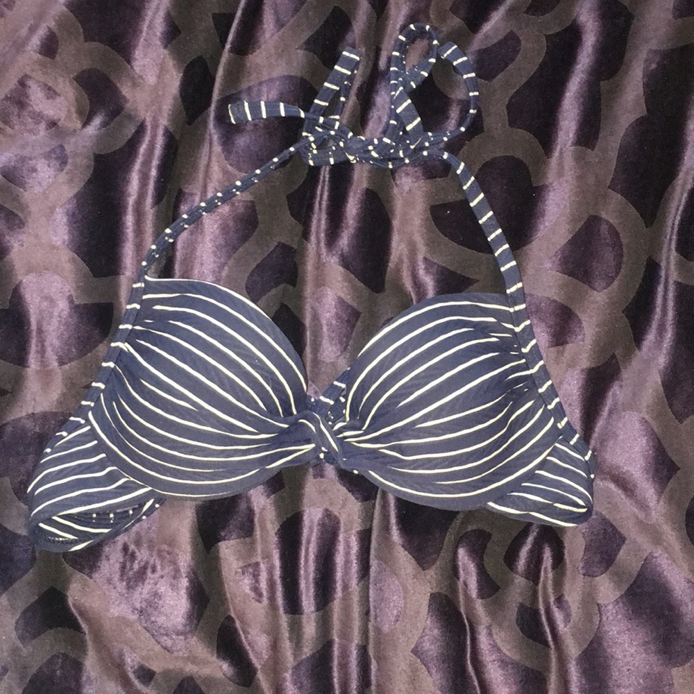 diane’s bra style top